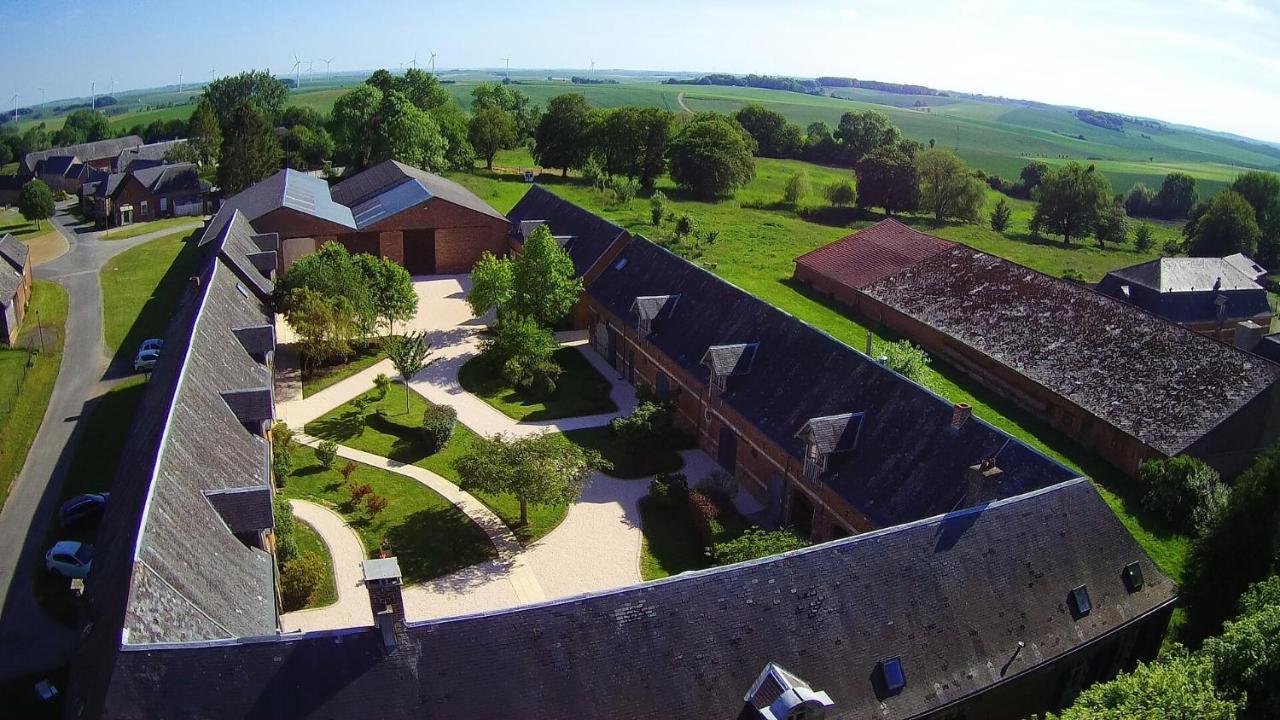 Domaine Des Lumieres Hotel Aisonville-et-Bernoville Exterior photo